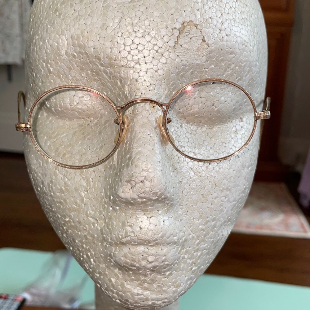Vintage/antique child’s gold eyeglasses‎